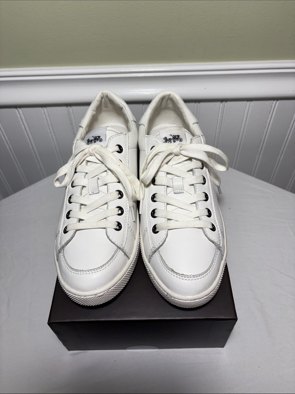 Coach Porter White Leather Sneakers G3781 Size 9 Preowned